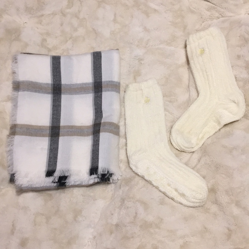 Comfy thick socks and scarf